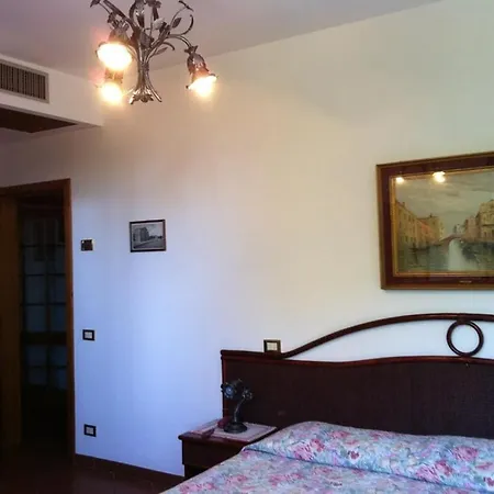 Agriturismo La Cavaliera Country house